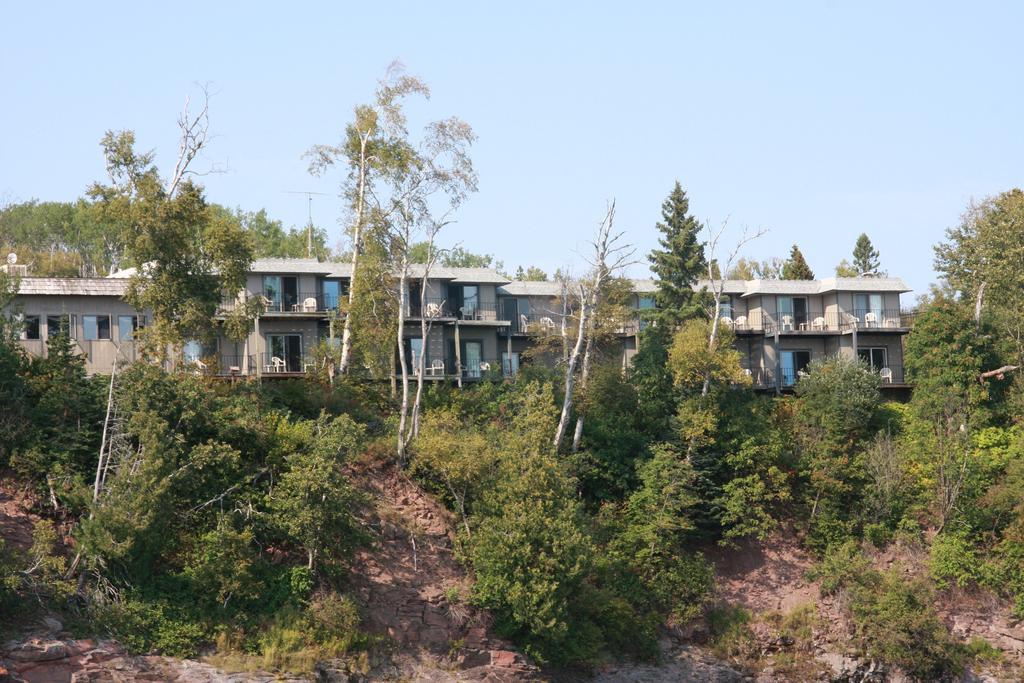 Cliff Dweller On Lake Superior Tofte Buitenkant foto